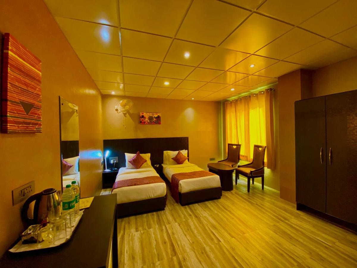 גרייטר נוידה Ace Prime Hotel מראה חיצוני תמונה
