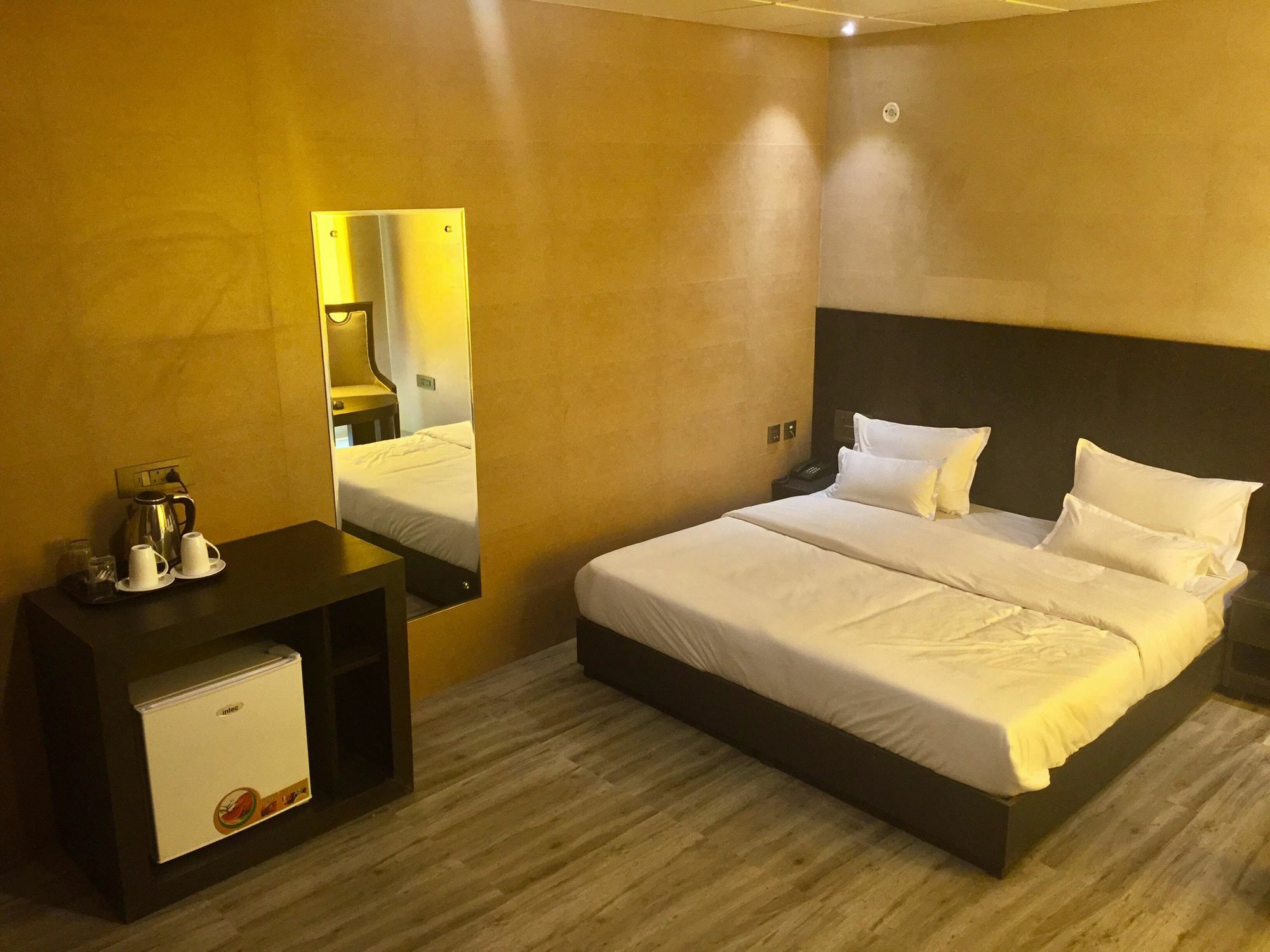 גרייטר נוידה Ace Prime Hotel מראה חיצוני תמונה
