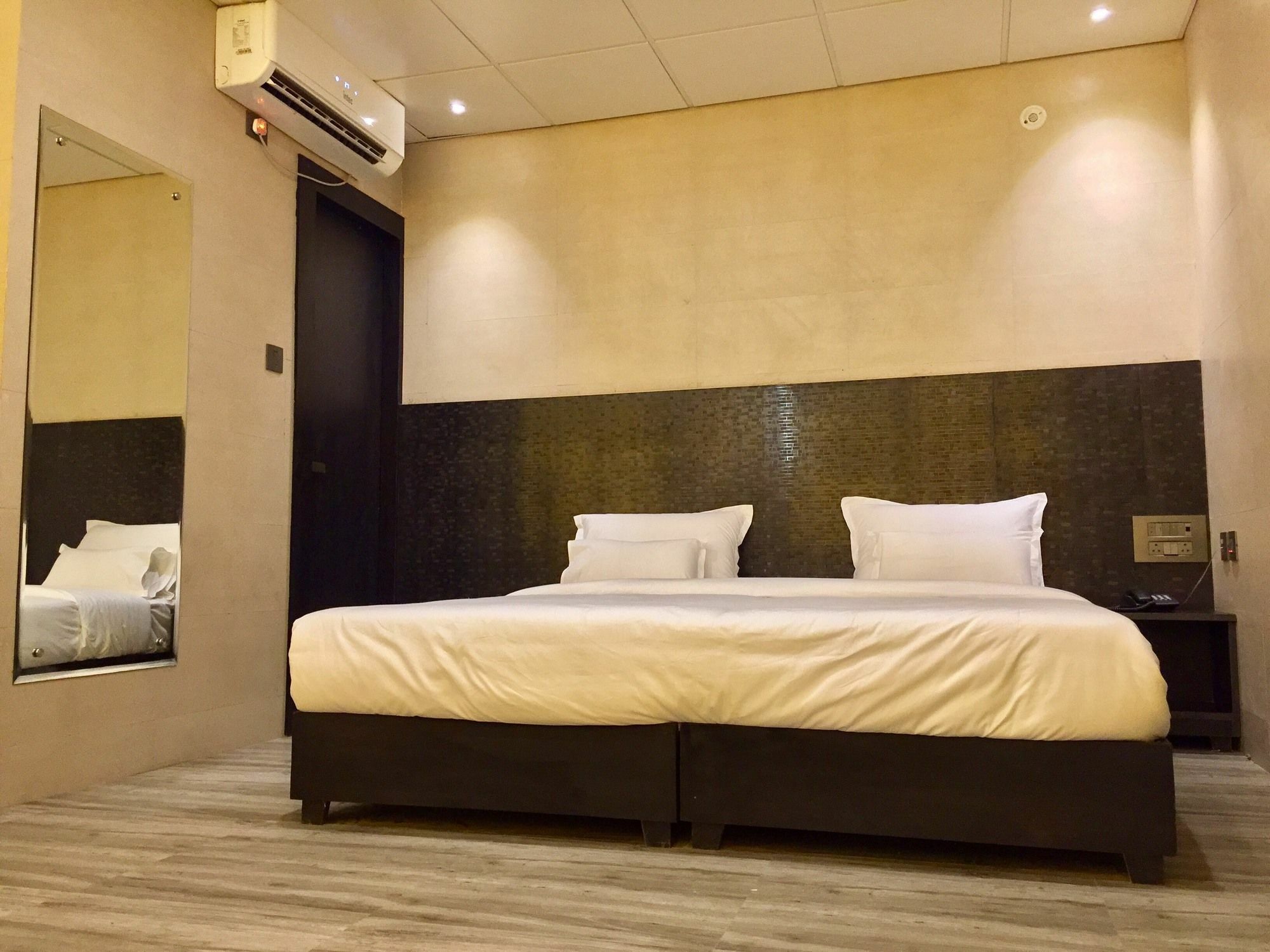 גרייטר נוידה Ace Prime Hotel מראה חיצוני תמונה